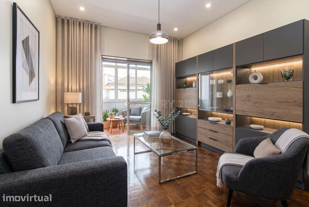 Apartamento T3 Amora com duas varandas! - Grande imagem: 2/53