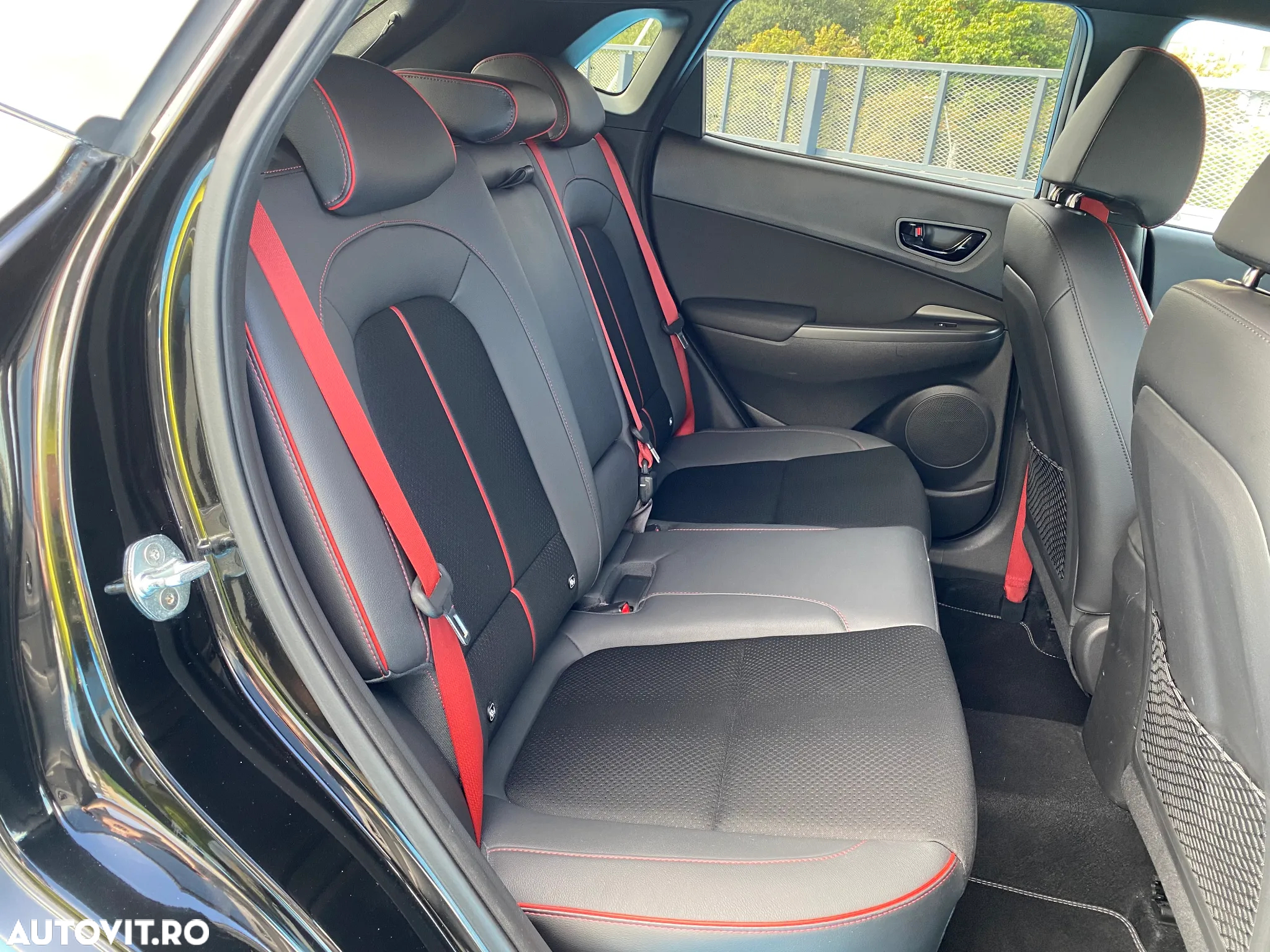 Hyundai KONA 1.6 CRDi DCT Premium - 26