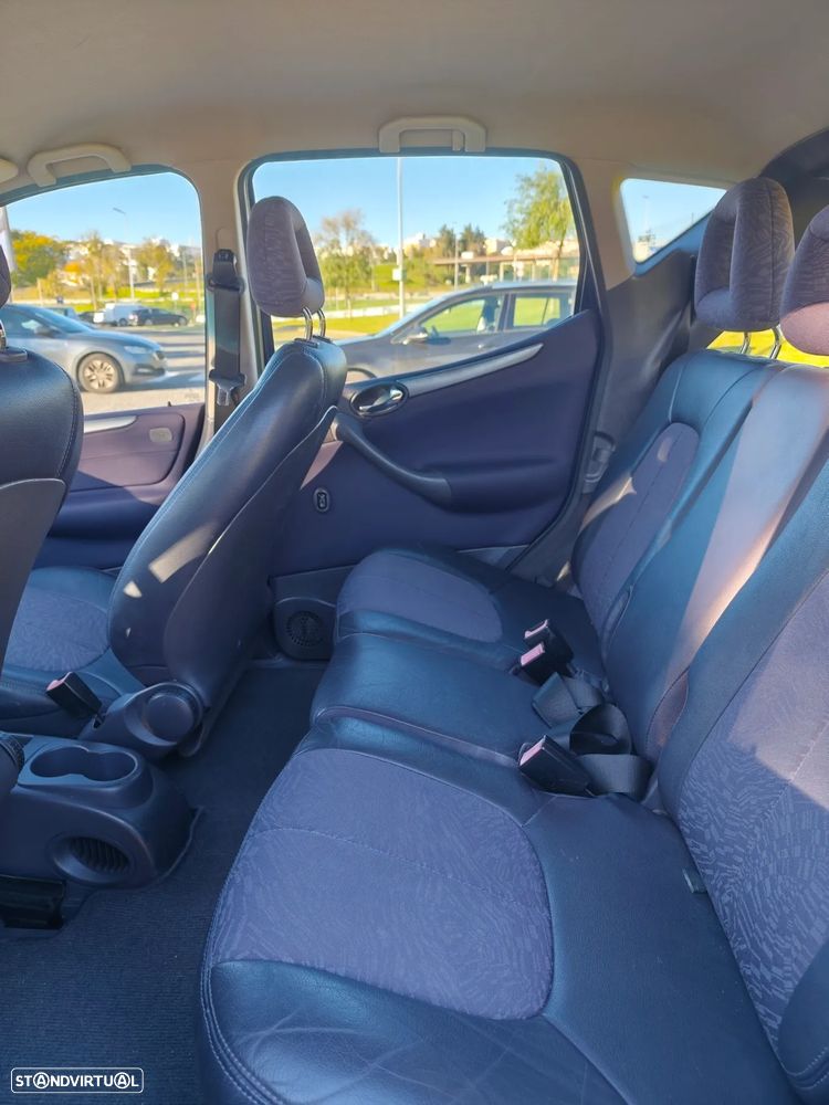 Mercedes-Benz A 140 Avantgarde - 10