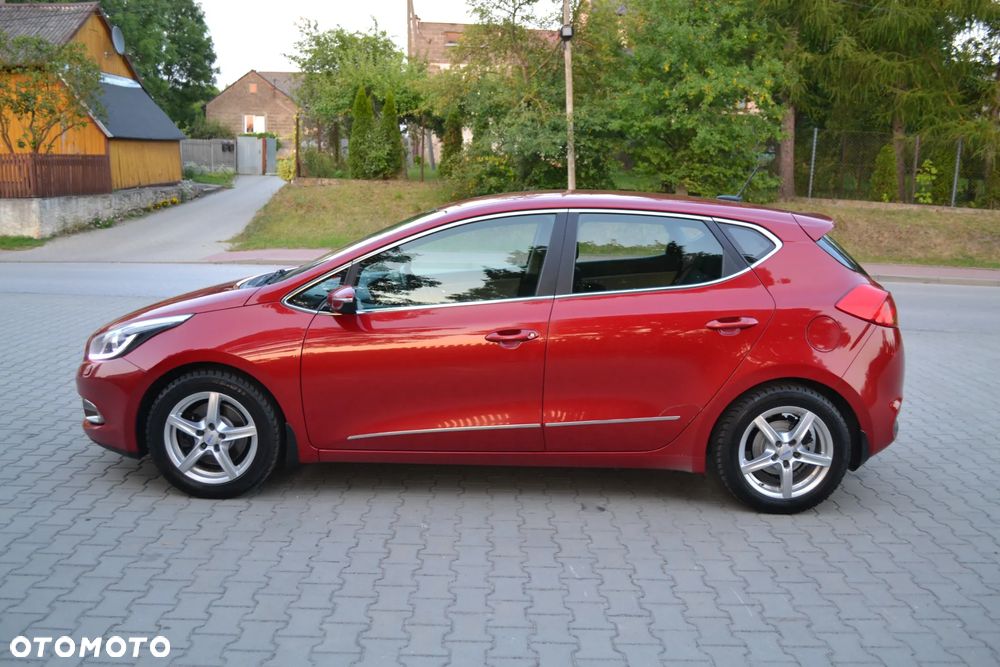 Kia Ceed 1.6 GDI Platinum Edition - 9