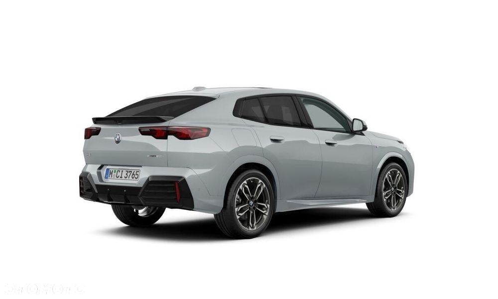BMW X2 - 2