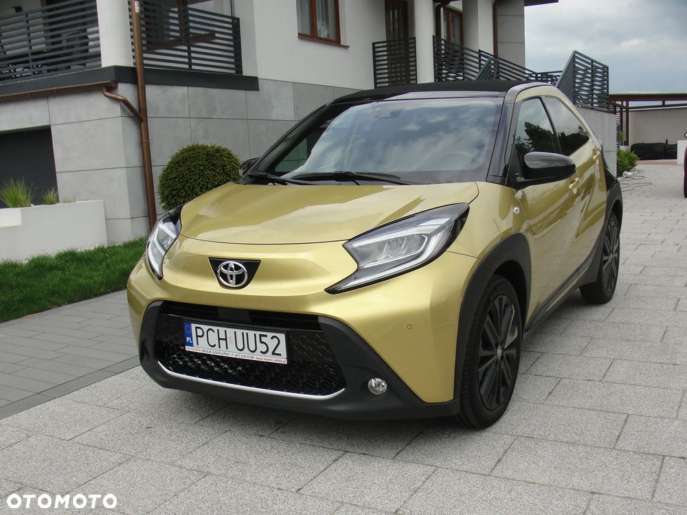 Toyota Aygo X x-shift x-clusive Style Selection
