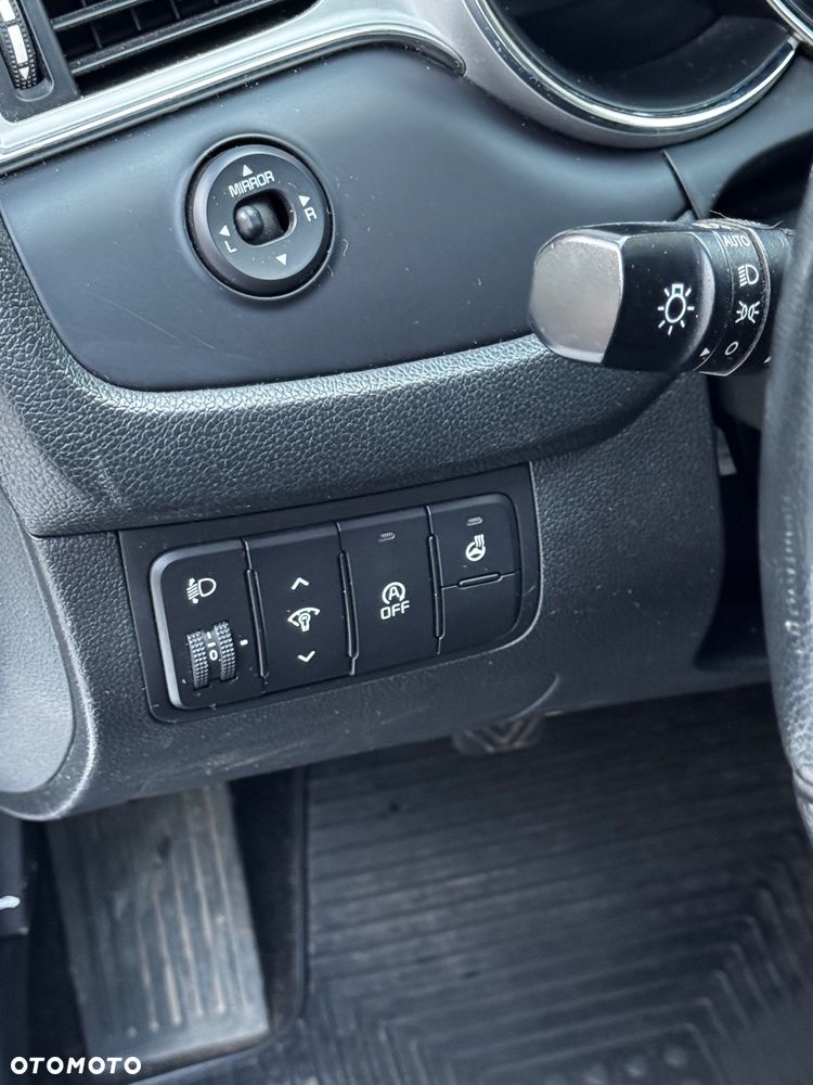 Kia Ceed 1.6 CRDi 136 ISG Dream Team Edition - 18