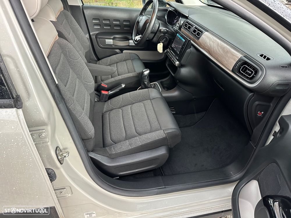 Citroën C3 1.2 PureTech Shine - 14