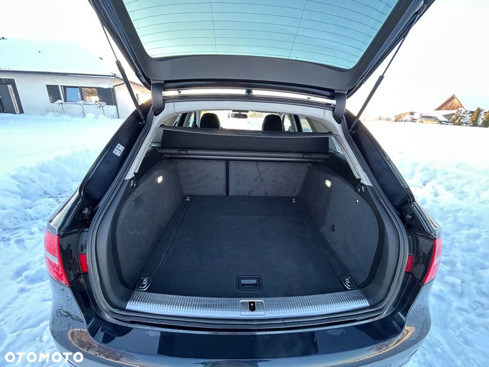 Audi A4 Allroad 2.0 TDI DPF S tronic - 19