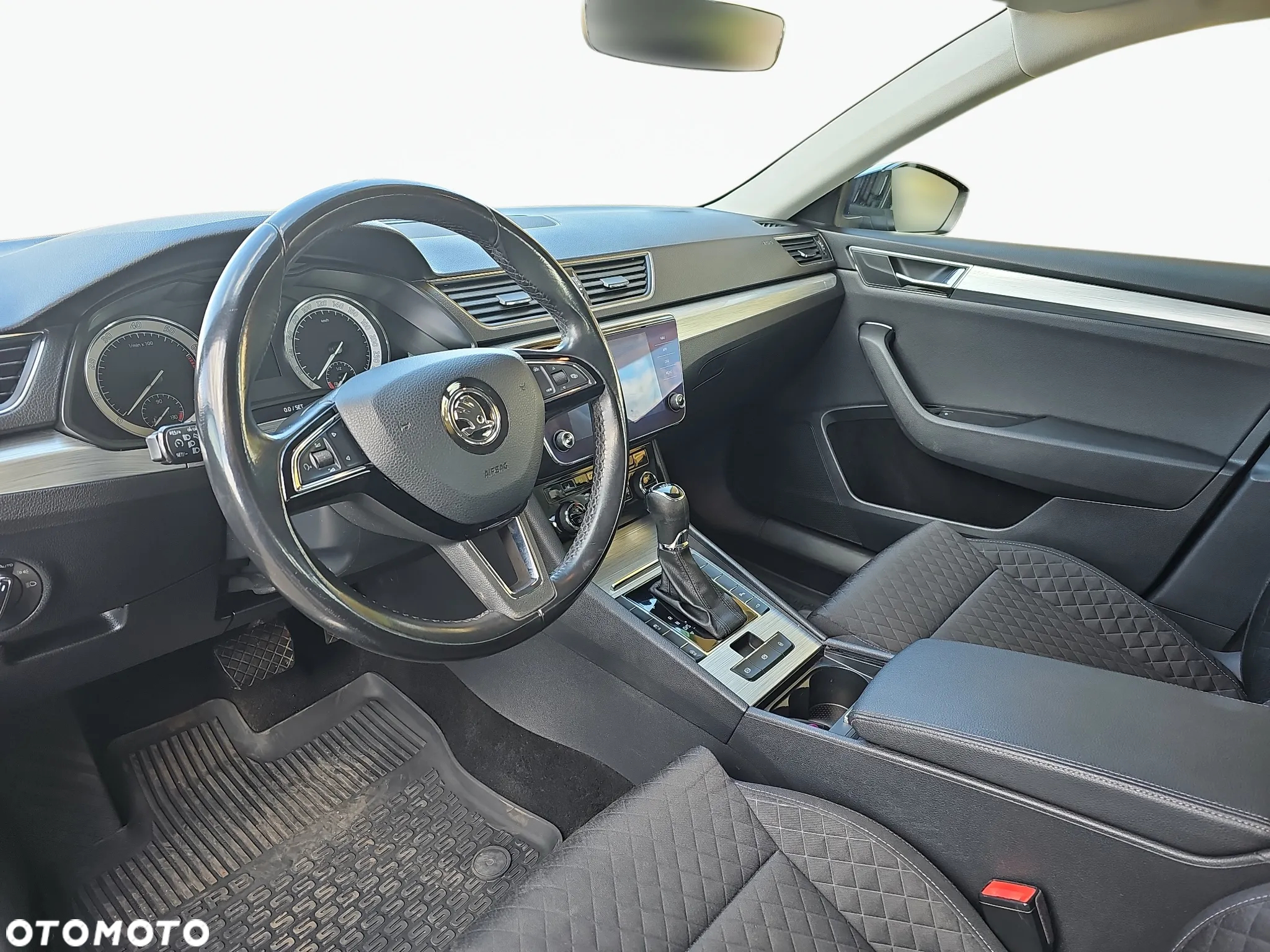 Skoda Superb 2.0 TSI Ambition DSG - 4