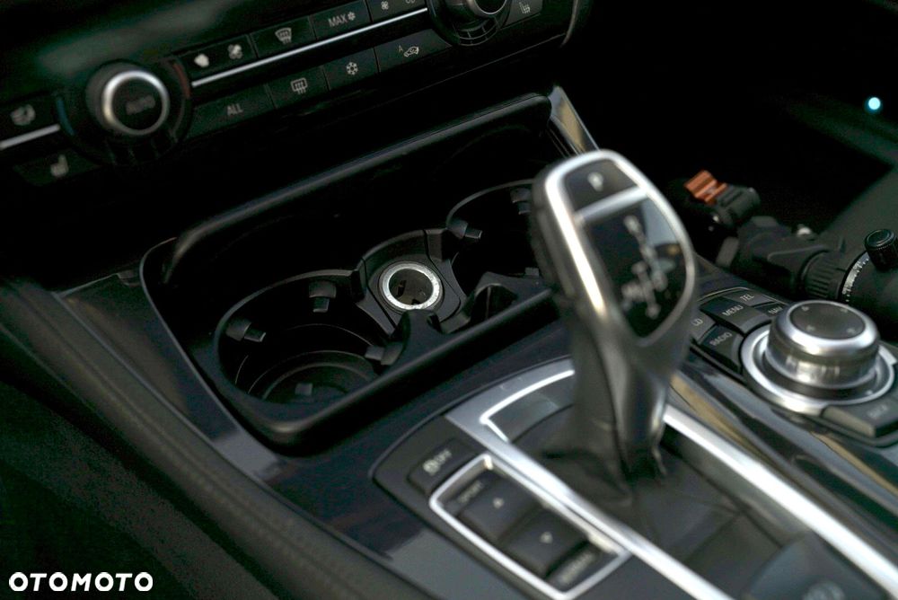 BMW Seria 5 - 29