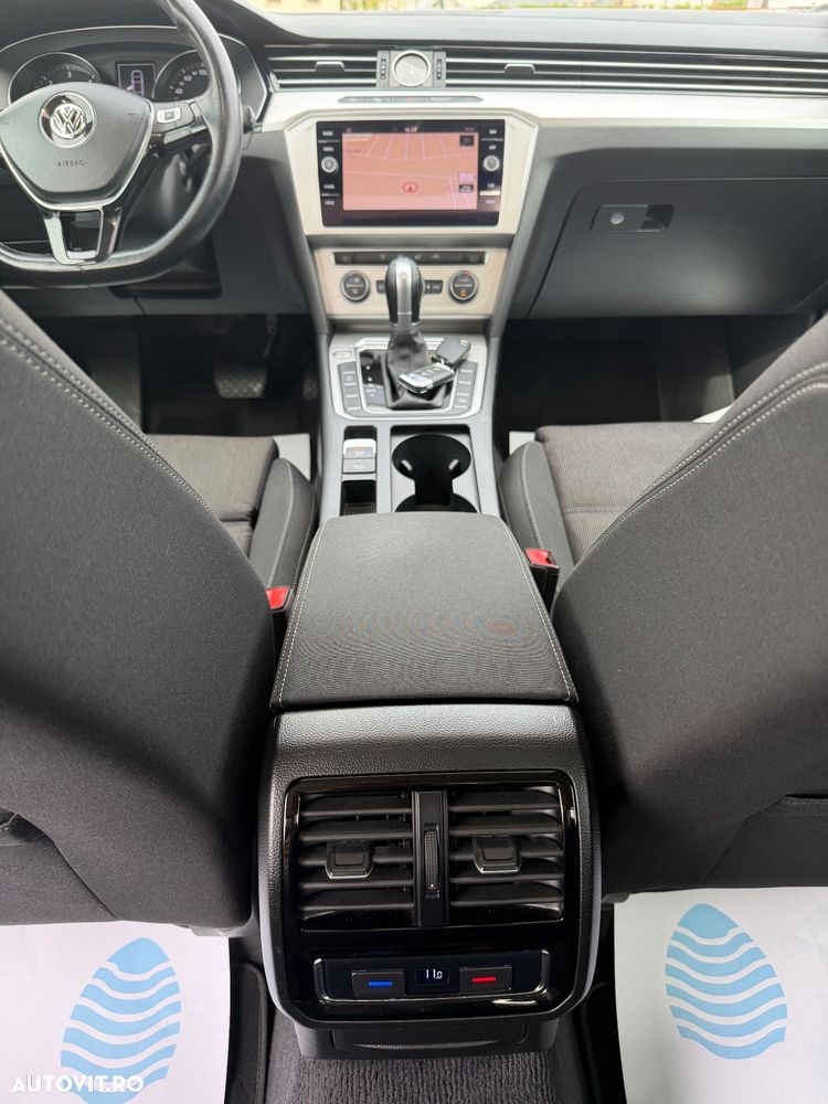 Volkswagen Passat 1.6 TDI (BlueMotion Technology) DSG Comfortline - 31