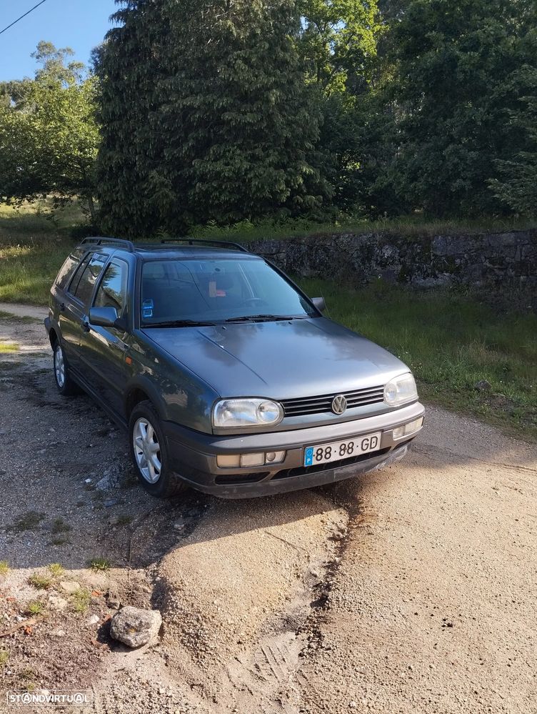 VW Golf Variant 1.6 GT - 1