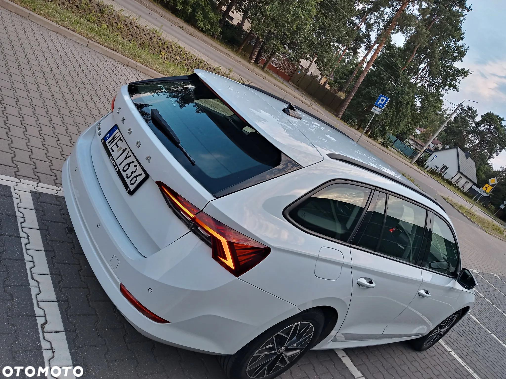 Skoda Octavia 1.5 TSI ACT Ambition - 11