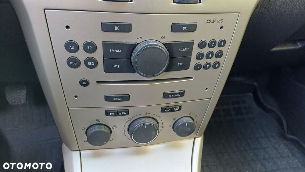 Opel Astra - 19