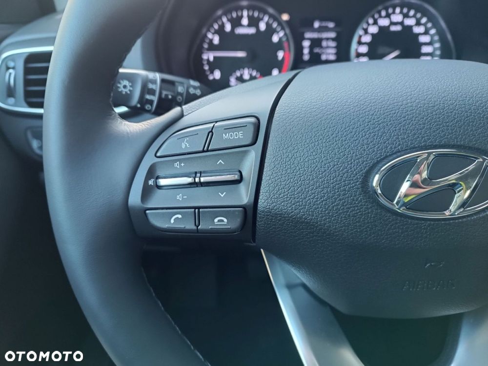 Hyundai i30 - 11
