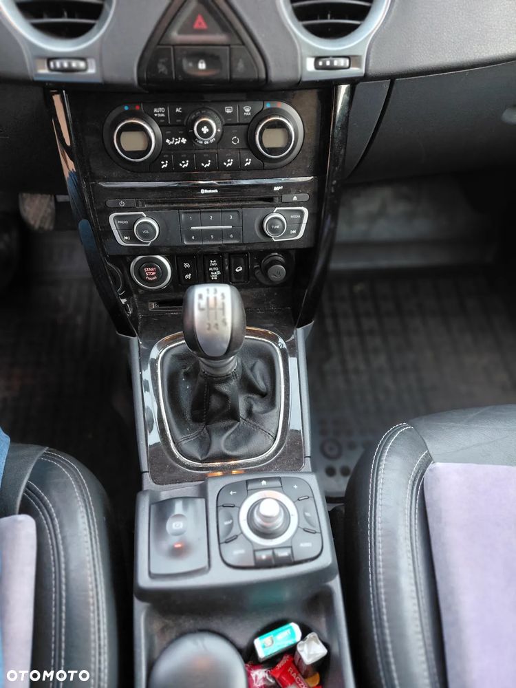 Renault Koleos 2.0 dCi 4x4 Privilege Plus - 16