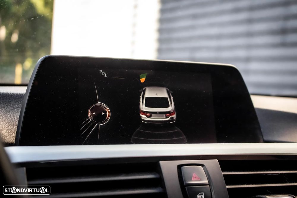 BMW 418 Gran Coupé d Pack M Auto - 48