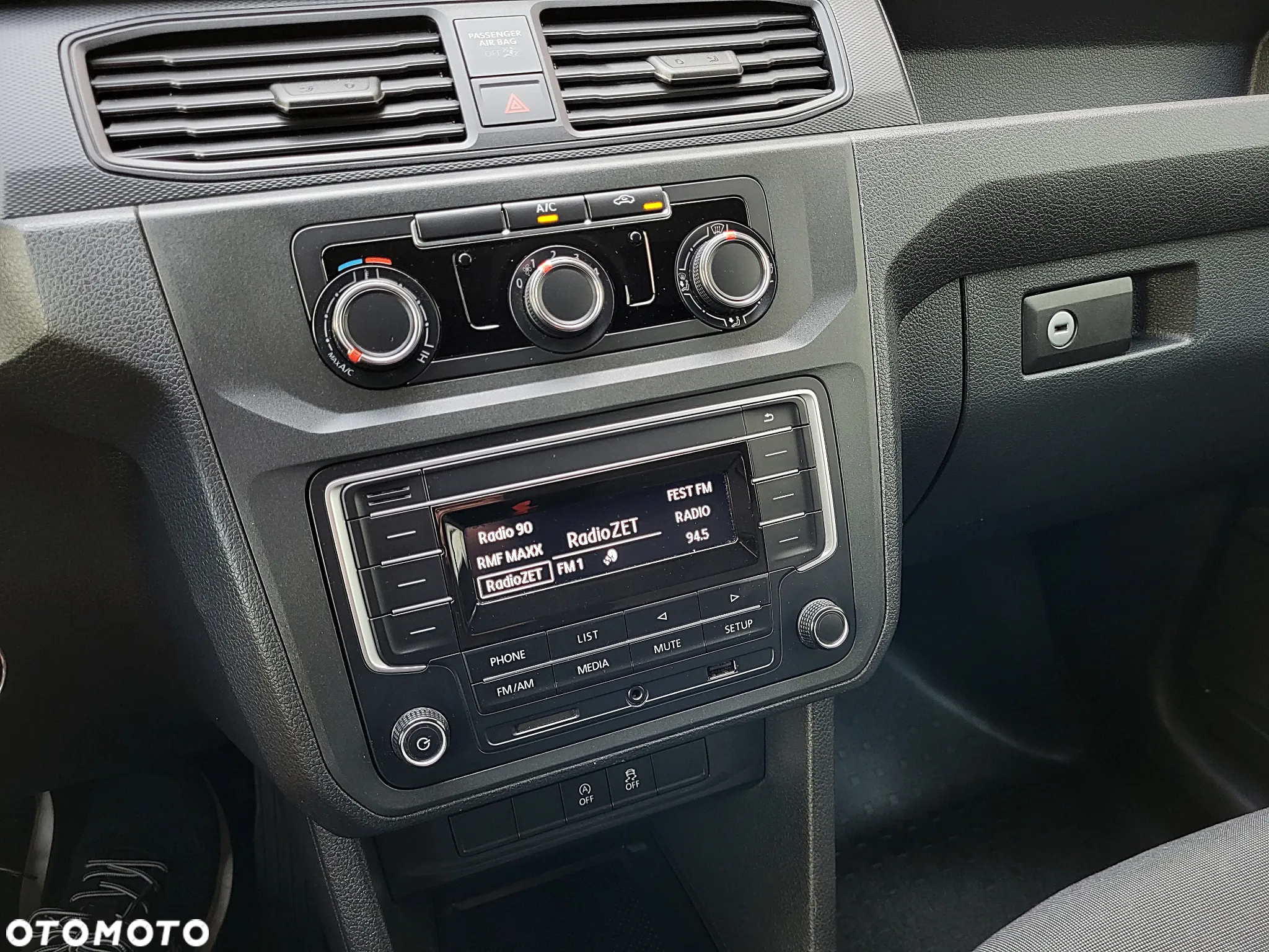 Volkswagen CADDY - 12