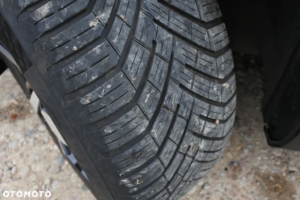 Peugeot 3008 PureTech 130 Stop & Start EAT6 Allure - 38