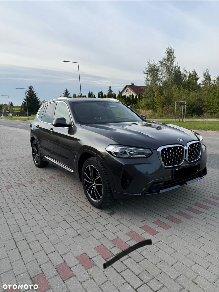BMW X3 xDrive30i GPF Luxury Line - 1