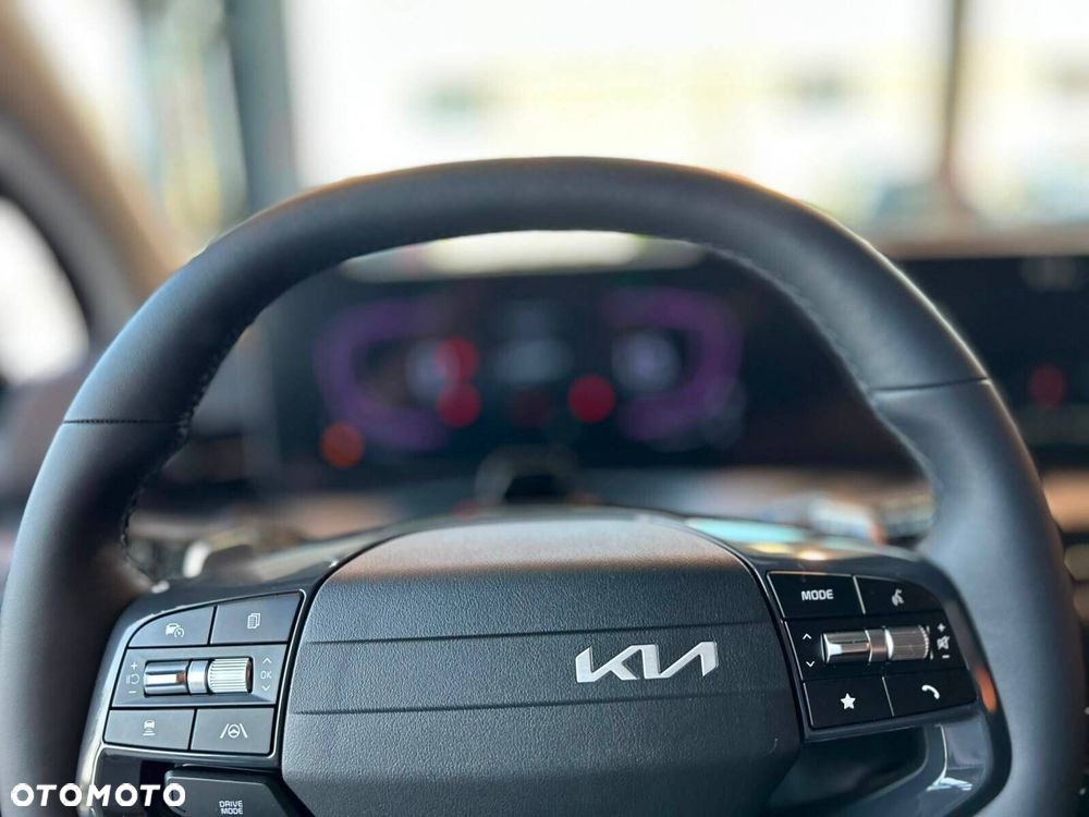 Kia XCeed - 16