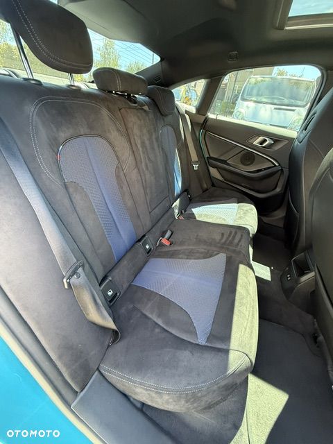 BMW Seria 2 218i M Sport - 26