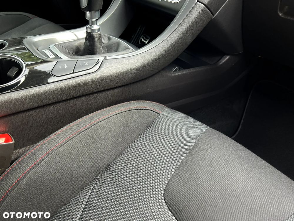 Ford Mondeo 2.0 TDCi STart-Stopp ST-Line - 26