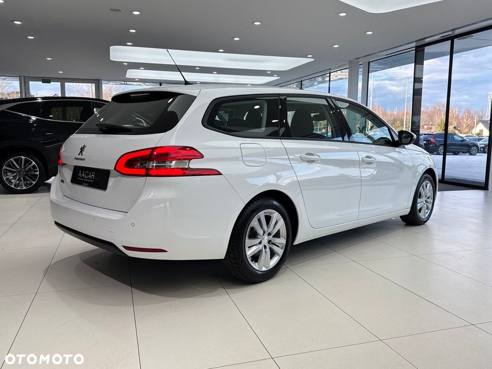 Peugeot 308 - 5