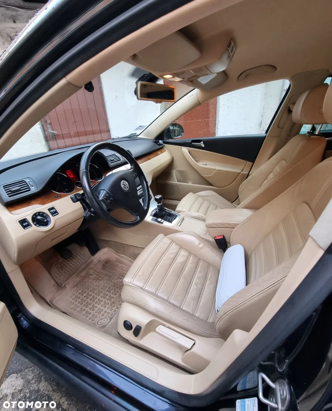 Volkswagen Passat 2.0 TDI DPF Highline - 8