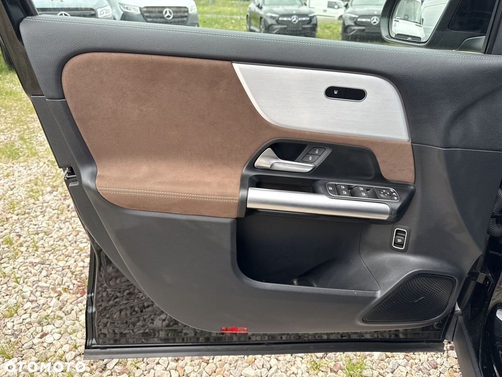 Mercedes-Benz GLA - 17