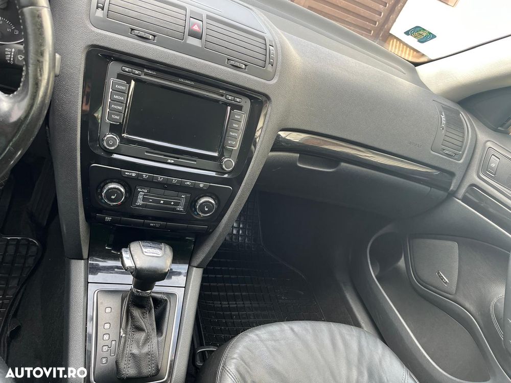 Skoda Octavia 1.8 TSI Laurin Klement DSG - 15