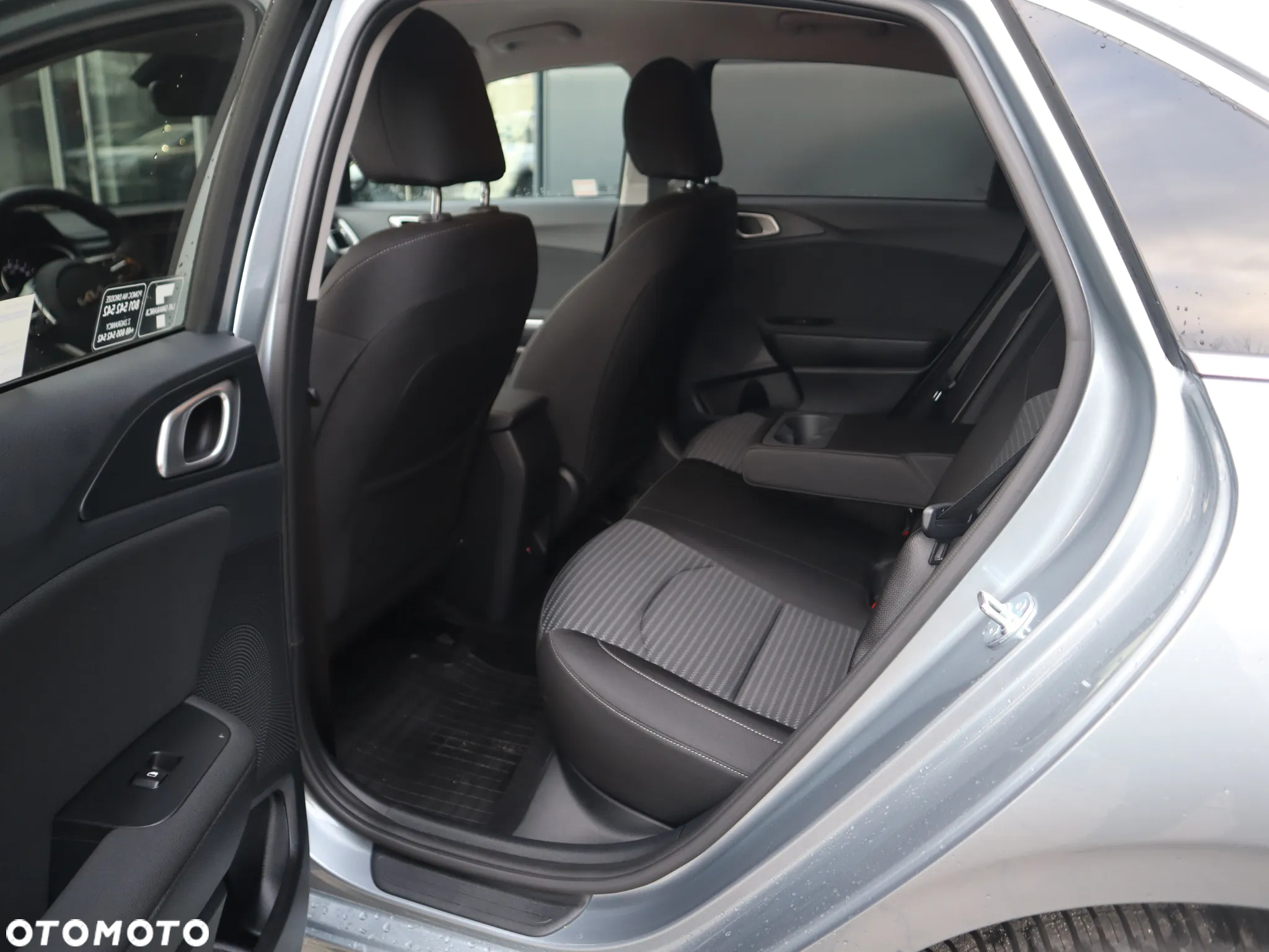 Kia Ceed 1.5 T-GDI M - 8