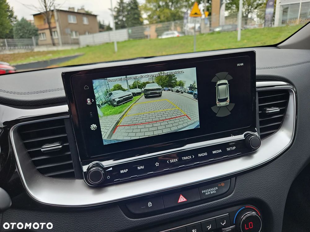 Kia Ceed 1.5 T-GDI Tribute DCT - 23