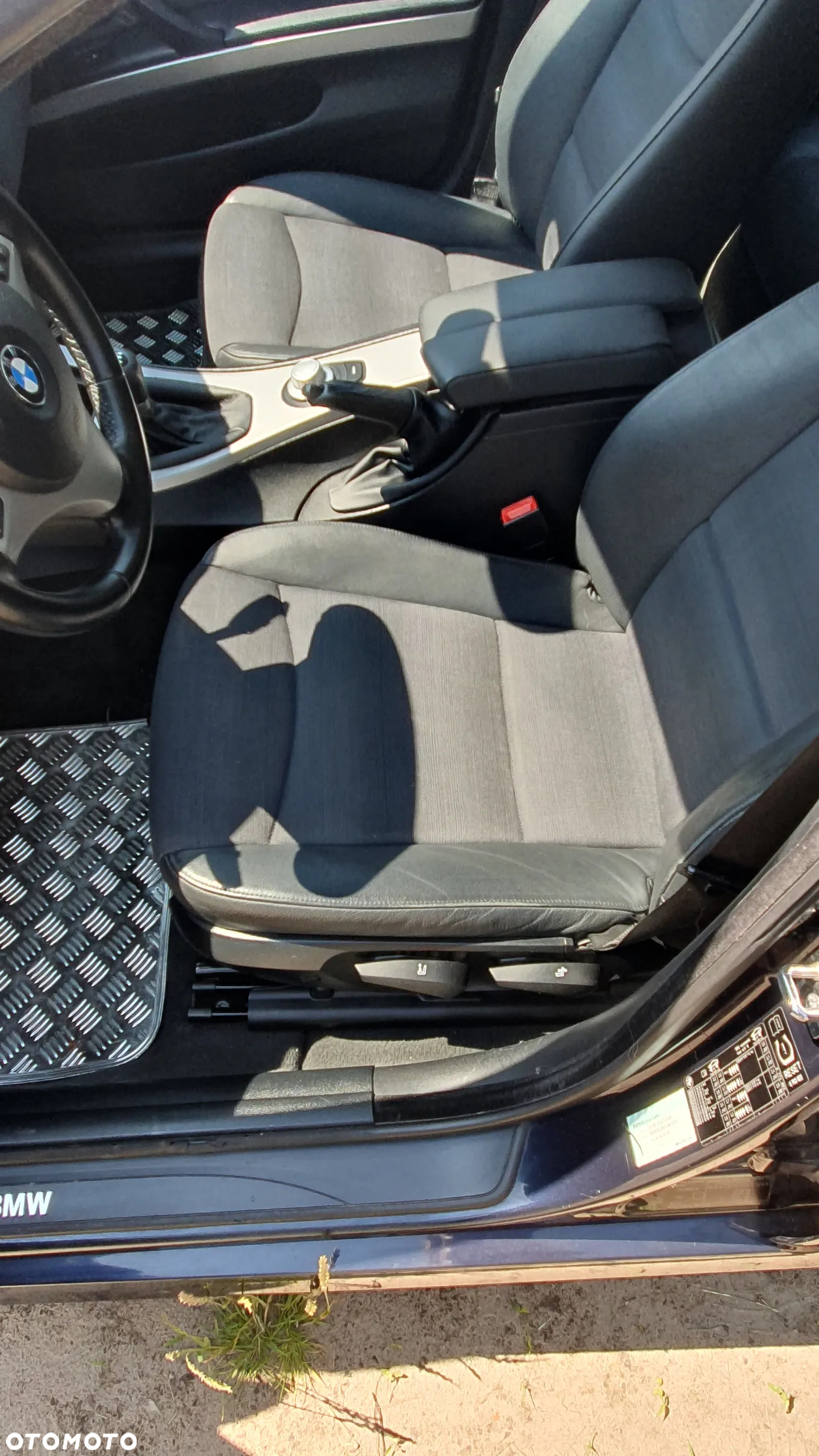 BMW Seria 3 325i - 10