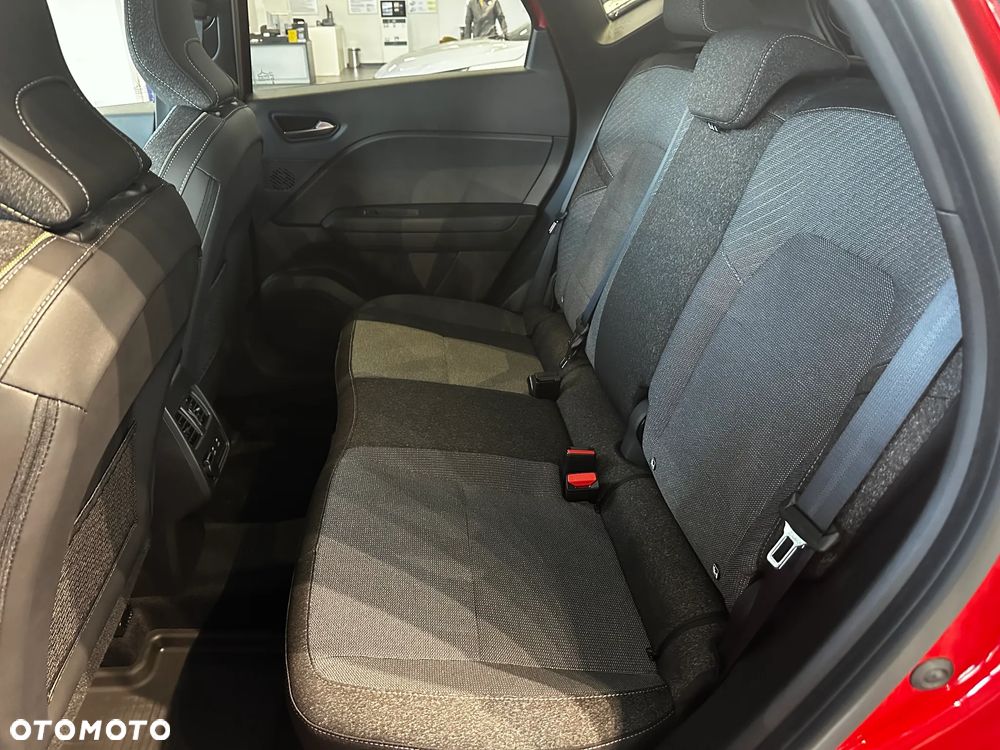 Renault Captur - 16