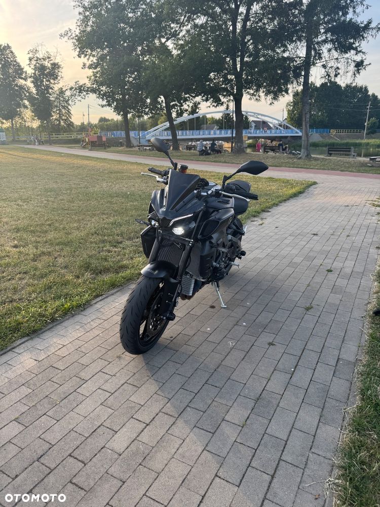 Yamaha MT - 2