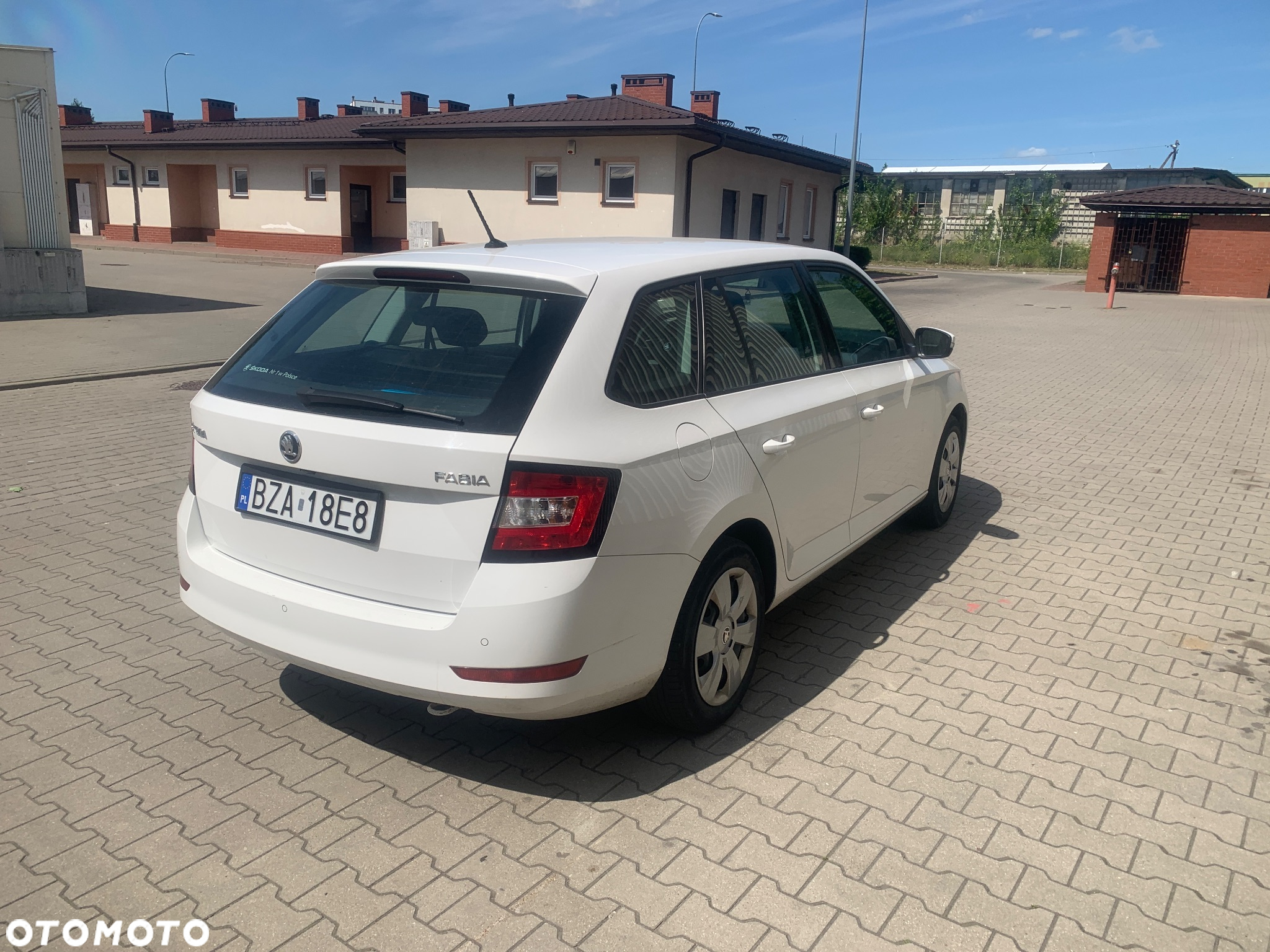 Skoda Fabia 1.0 Drive - 2