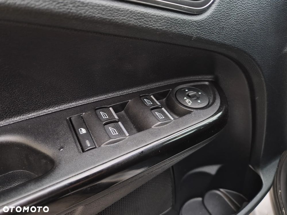 Ford B-MAX 1.0 EcoBoost Titanium - 10