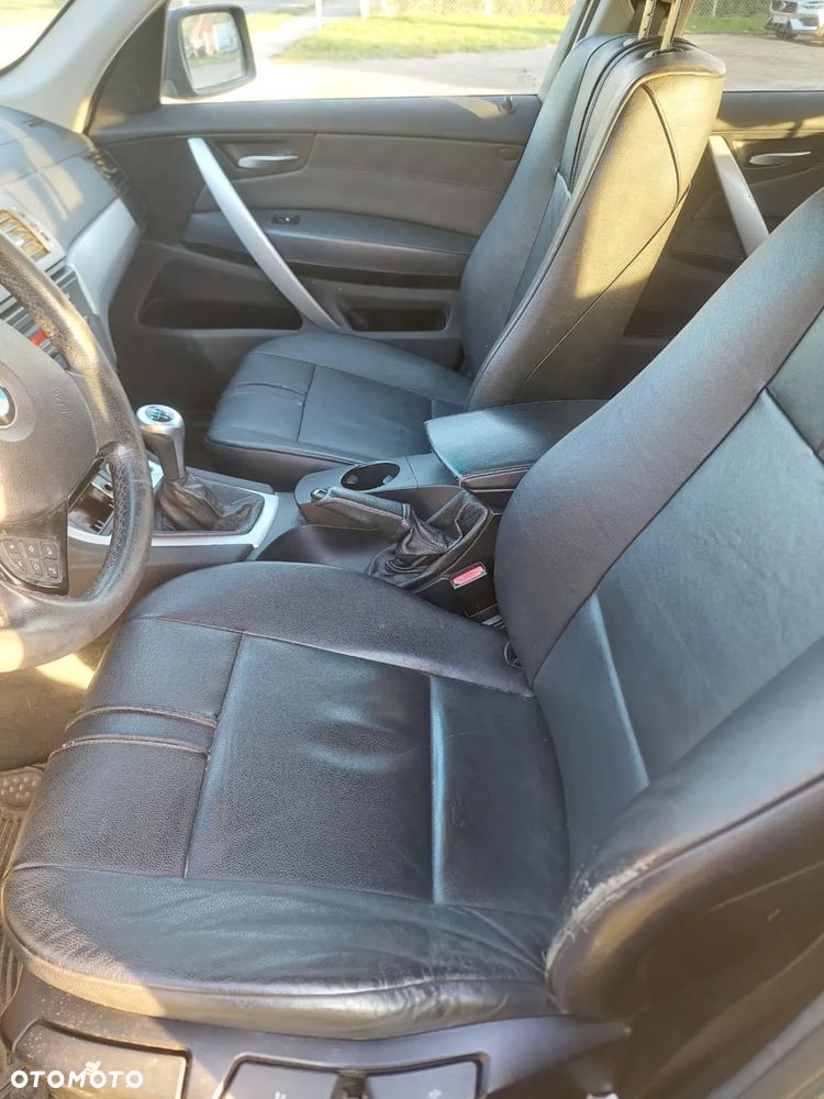 BMW X3 2.0d - 11