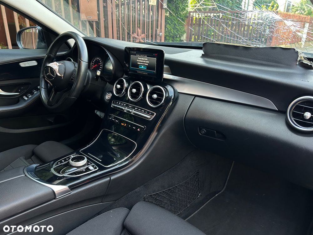Mercedes-Benz Klasa C 220 d 9G-TRONIC - 18