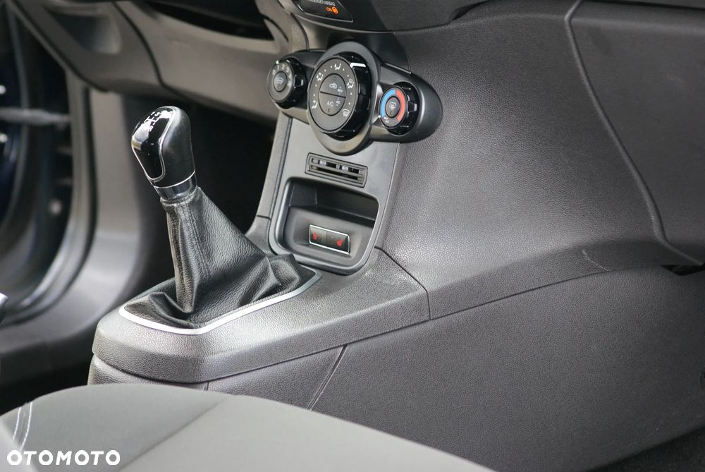 Ford Fiesta 1.25 Trend Edition - 8