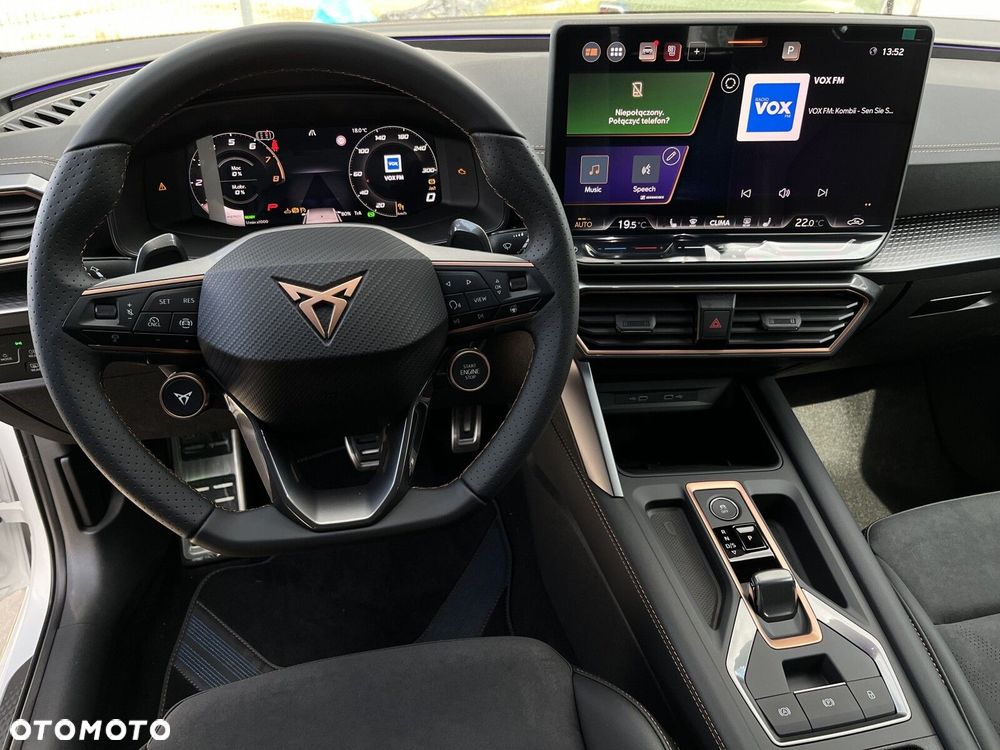 Cupra Leon 1.5 eTSI DSG - 24