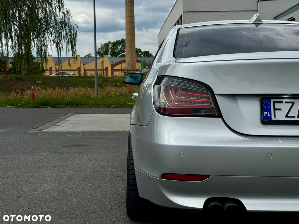 BMW Seria 5 530d - 12