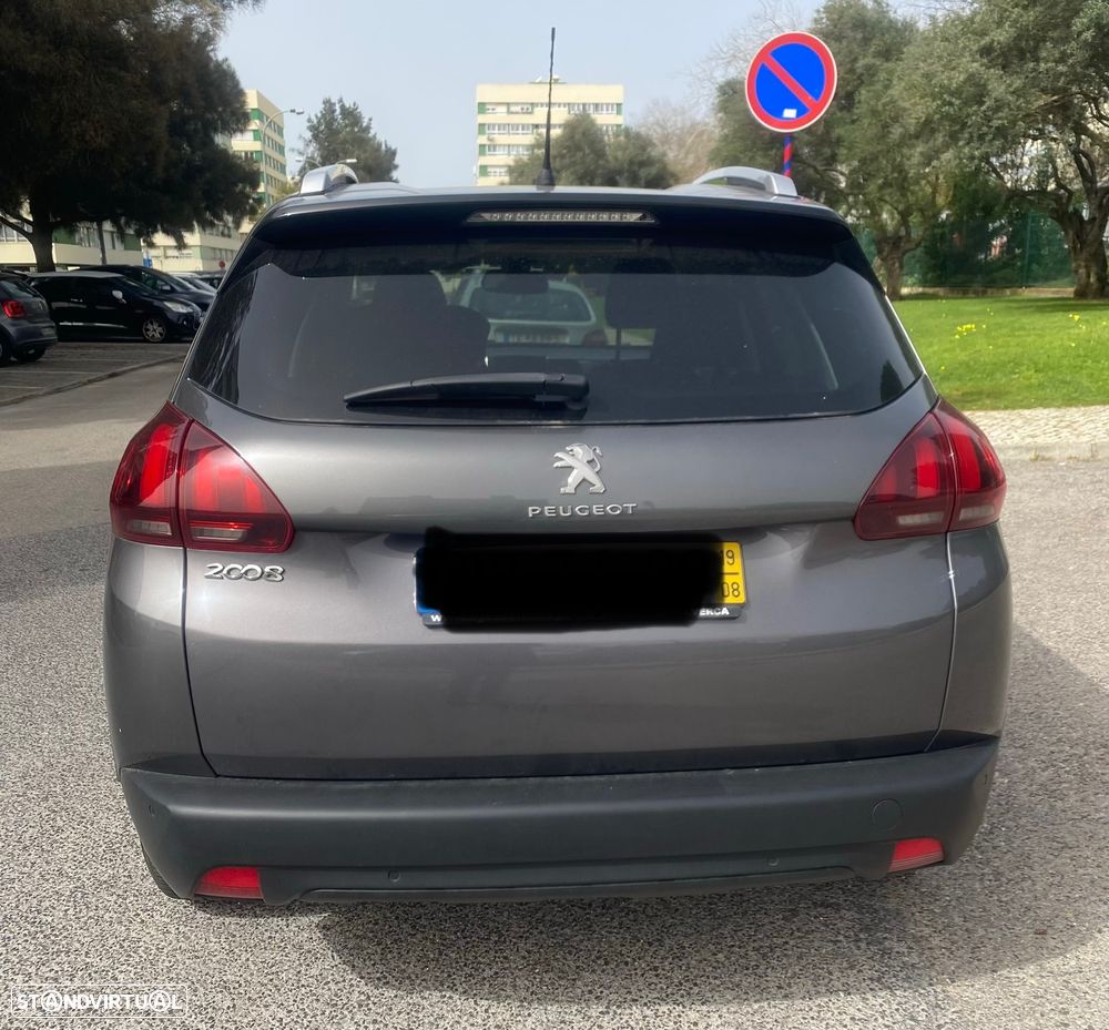Peugeot 2008 1.2 PureTech Style - 3