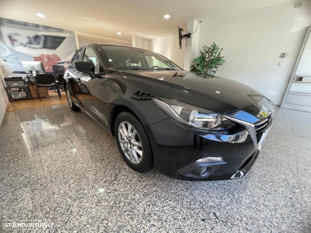 Mazda 3 1.5 Sky-D Evolve HS Navi - 3
