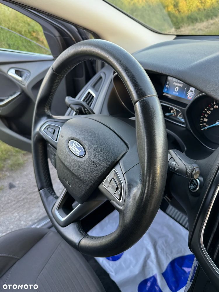 Ford Focus 2.0 TDCi SYNC Edition ASS - 25