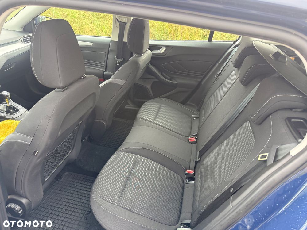 Ford Focus 1.5 EcoBlue Start-Stopp-System COOL&CONNECT - 18
