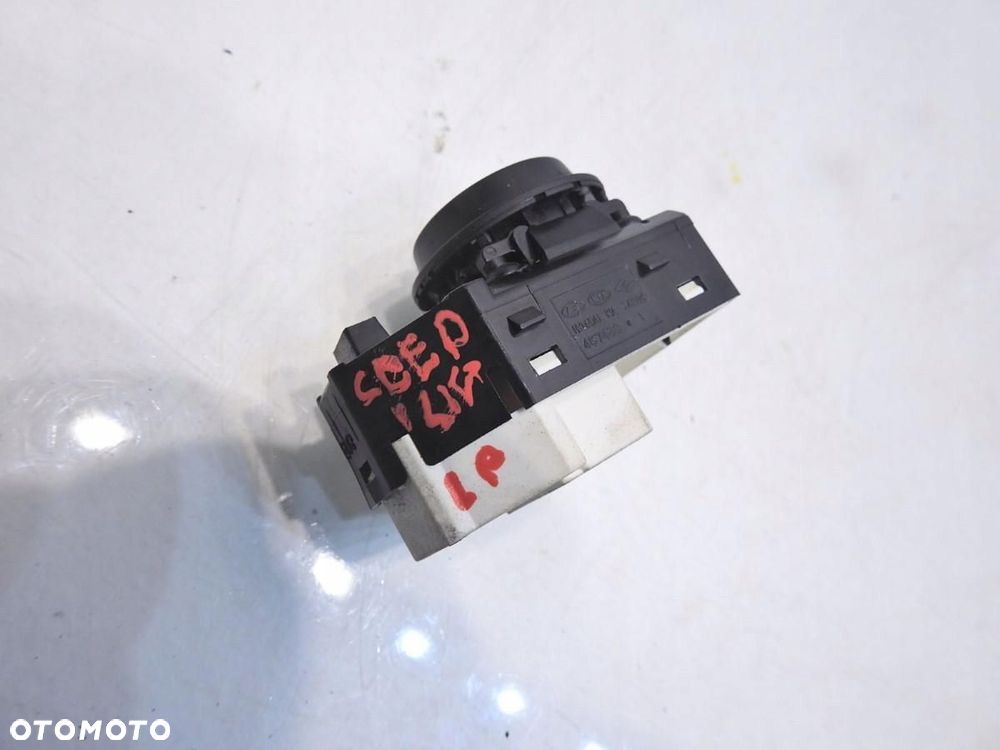 PRZYCISK REGULACJI LUSTEREK KIA CEED I LIFT 457480 - 2