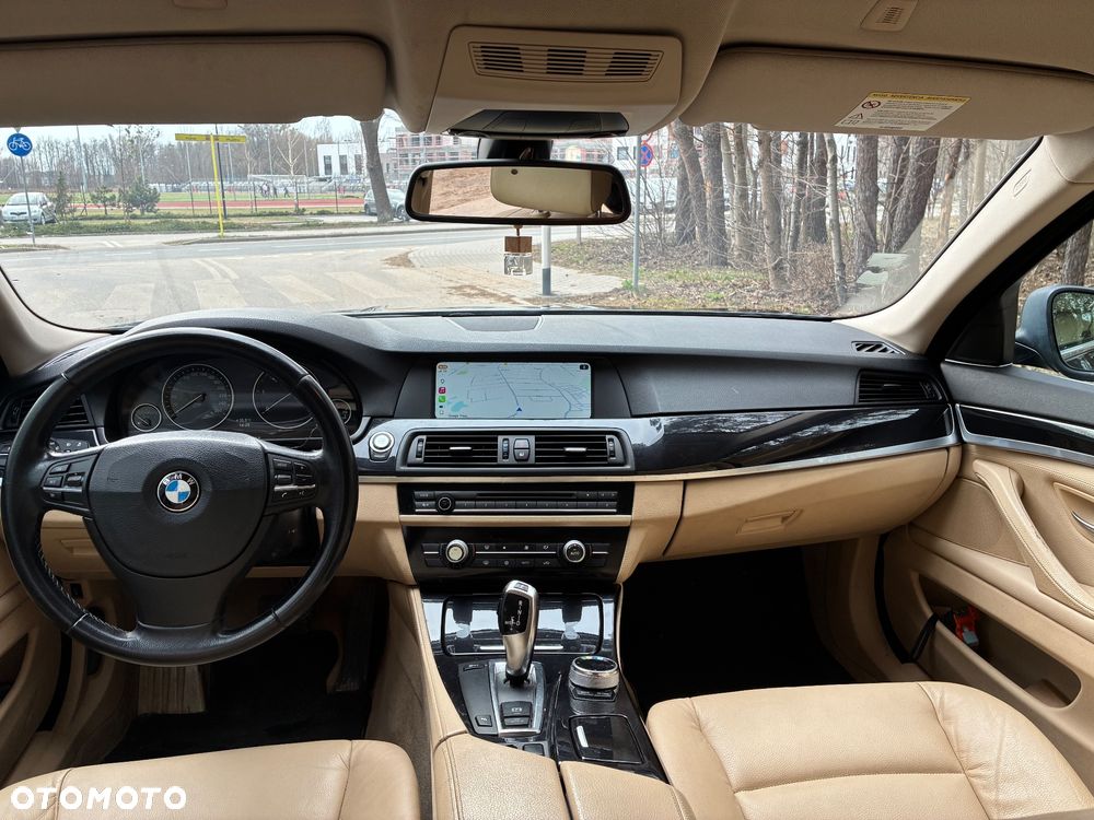 BMW Seria 5 520d Sport-Aut - 4