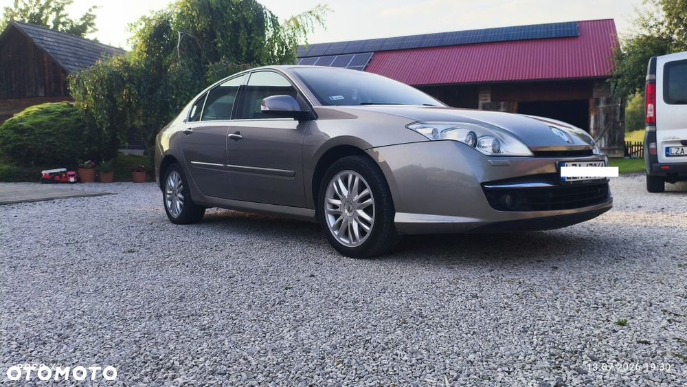 Renault Laguna - 1