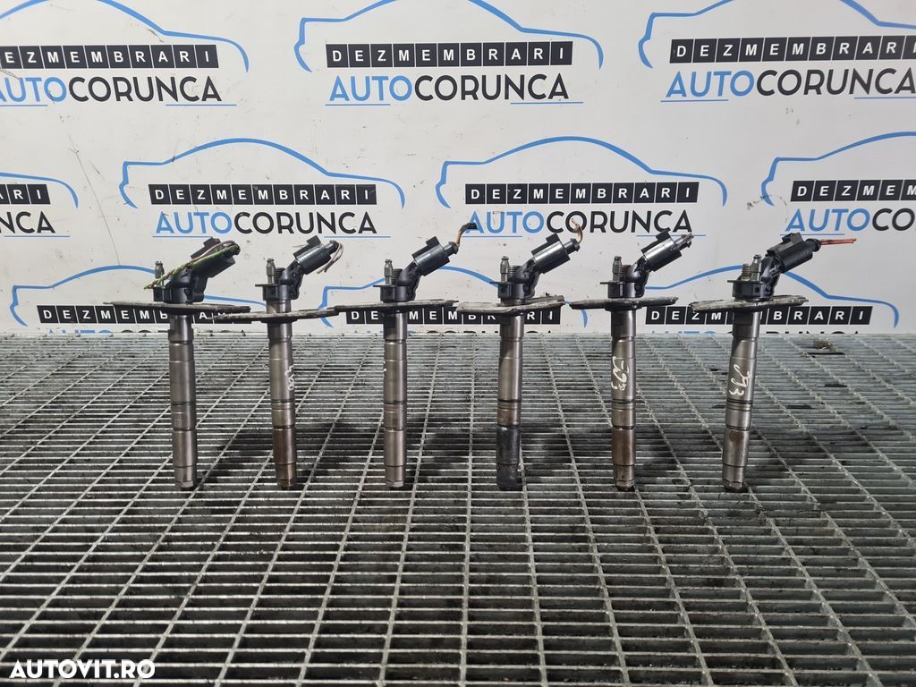 Injector Volkswagen Touareg facelift 3.0D 2007 - 2010 240CP CASA CASC (993) 0445116015 - 1