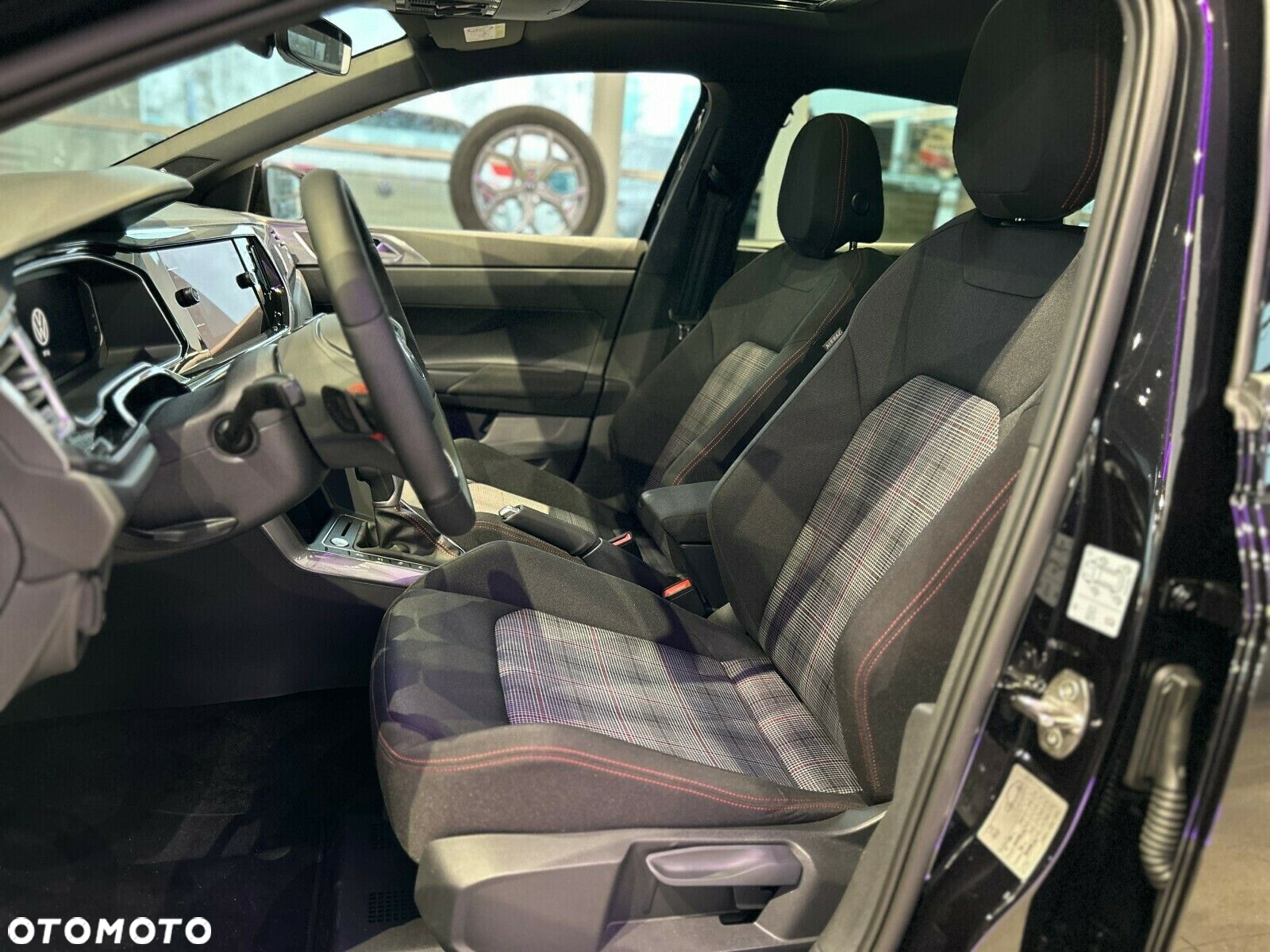 Volkswagen Polo - 7
