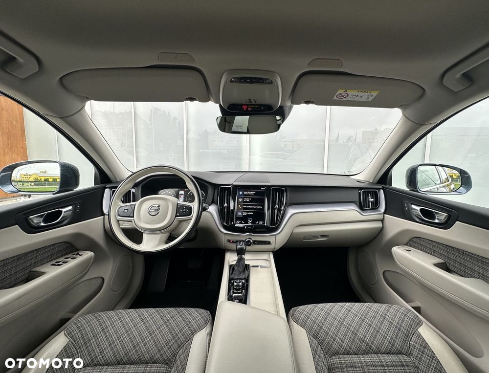 Volvo XC 60 - 28